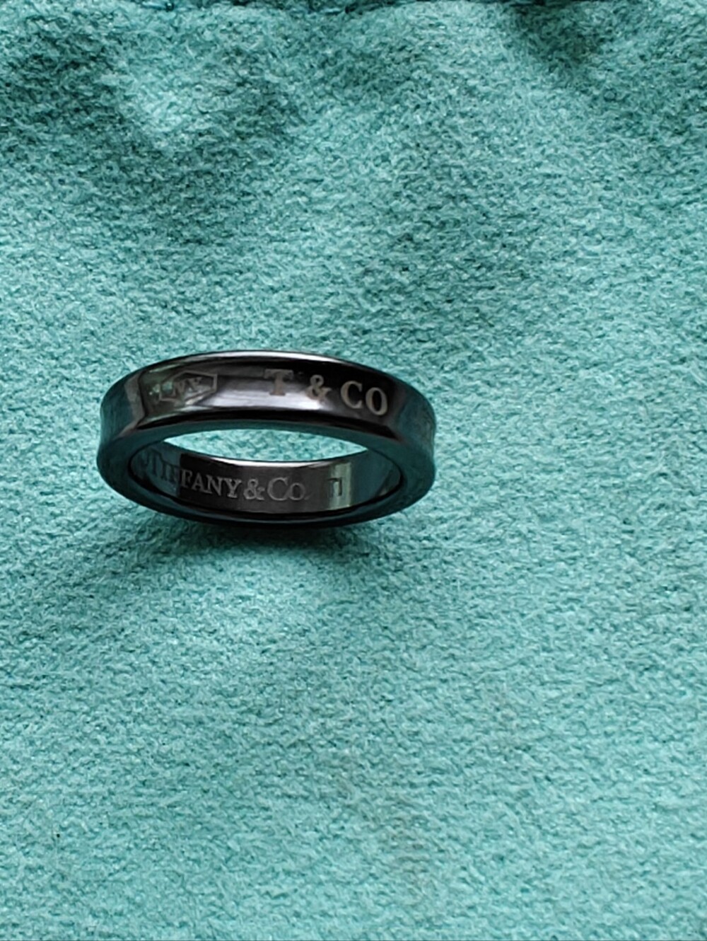 Tiffany & Co. 1837 Black Titanium Narrow Ring Band 4mm Unisex Size 4 US - Picture 6 of 7